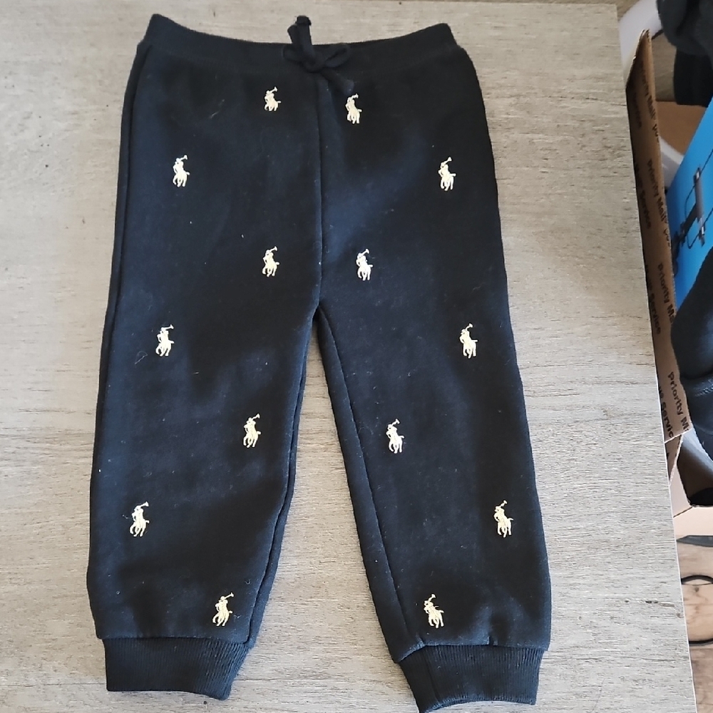 Ralph Lauren Black Hoodie and Pants Set - Picture 3 of 4